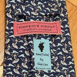 Vineyard Vines 100% Silk Surfing Print Necktie